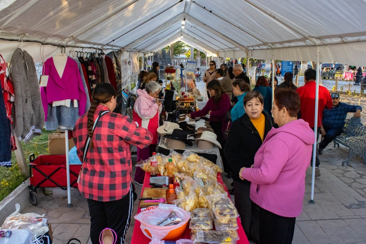 Invitan a la última Feria de Emprendedores del año durante el Festival “Navidad con Amor” en Meoqui