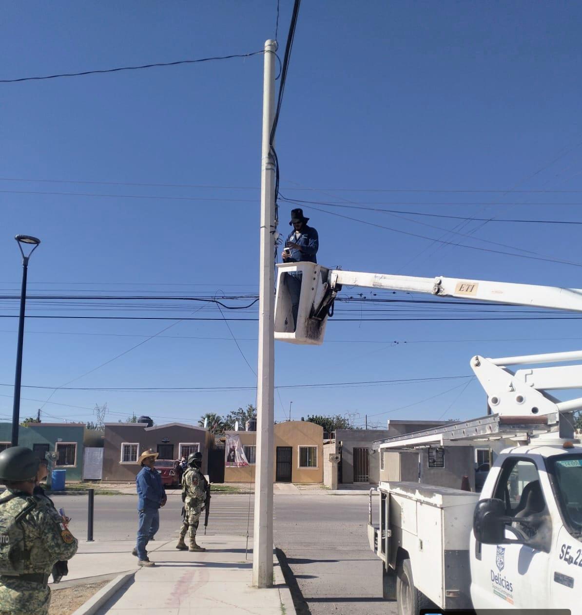 Retiran cámaras irregulares en vía pública mediante operativo interinstitucional