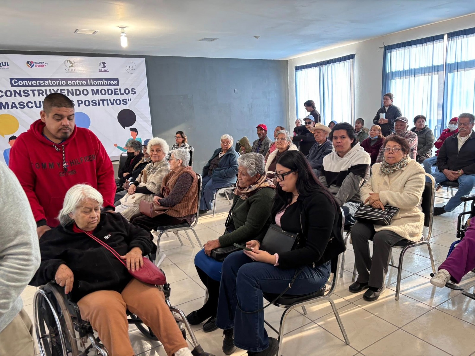 Evalúan a 55 pacientes en Meoqui para cirugías gratuitas de cataratas