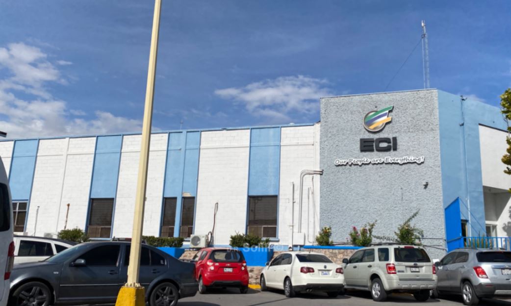 Empleados de maquiladora Electro Componentes denuncian falta de pago tras bloqueo carretero