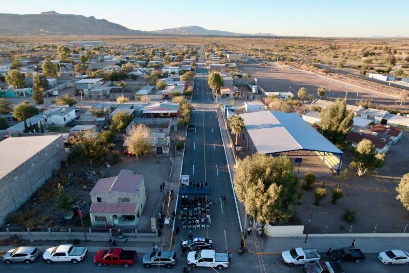 Entrega alcaldesa pavimentación en Estación Consuelo