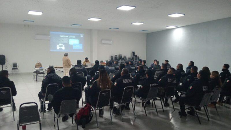 Capacitan a elementos de Seguridad Pública de Rosales en Justicia Cívica