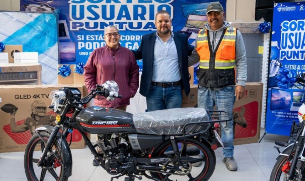 Más de 100 afortunados en sorteo usuario cumplido de la JMAS: Juan Carlos Velasco