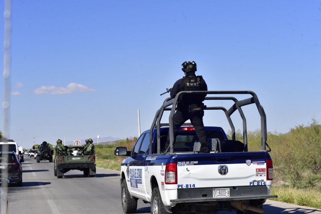 Comando armado intercepta y secuestra a escoltas de Alcaldesa de Ojinaga