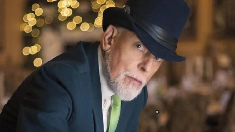 Muere Antony Price, ícono de la moda británica