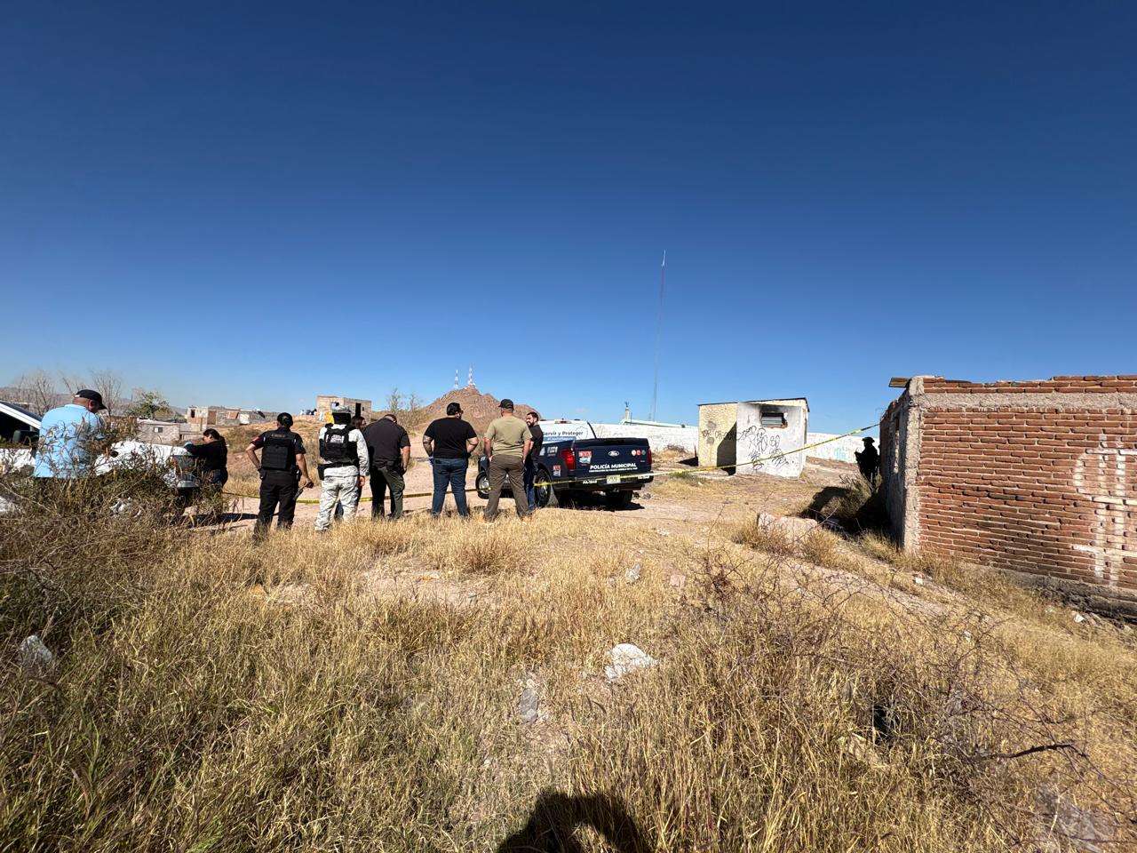 Lo ejecutan y dejan “encobijado” en lo alto de un cerro