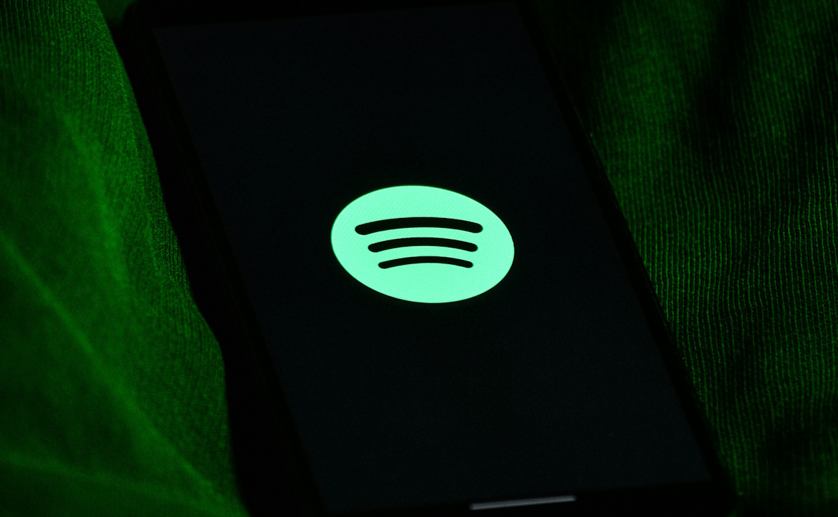 Estos fueron los artistas más escuchados en Spotify este 2025