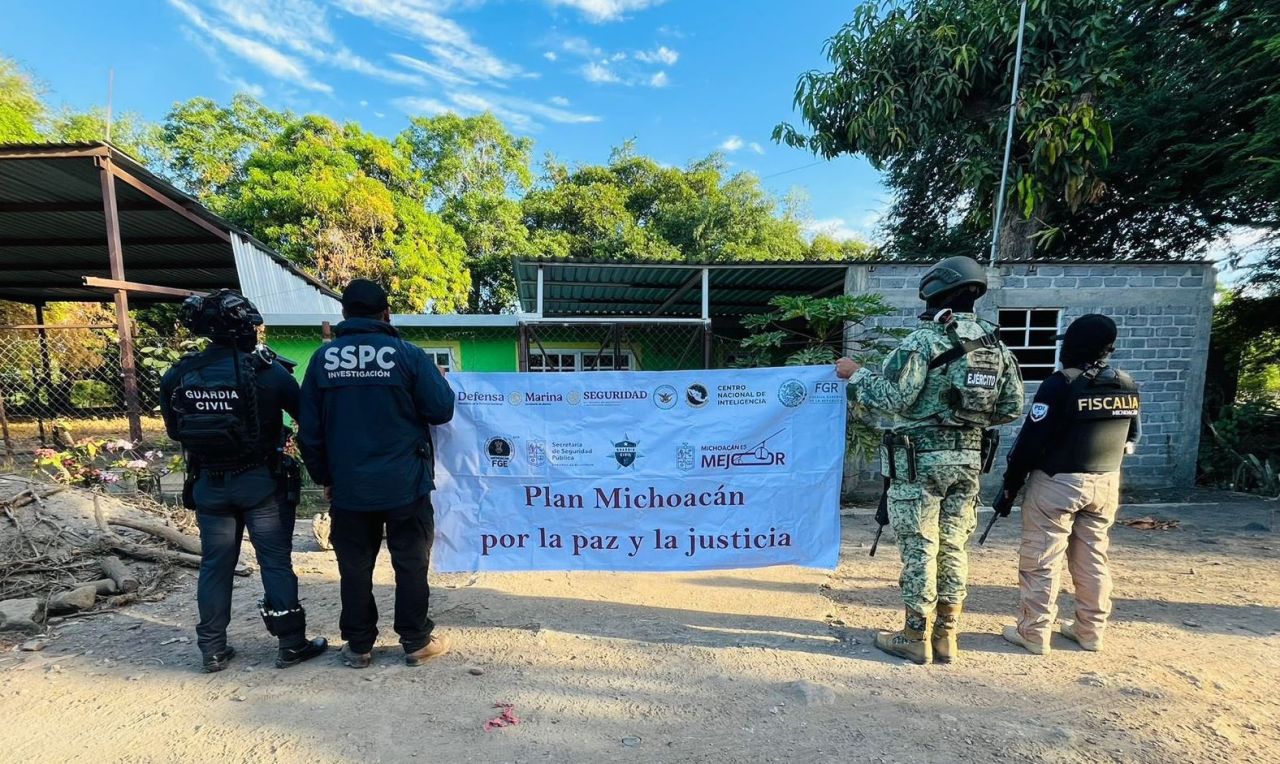 Ejecutaron autoridades 24 órdenes de cateo vinculadas a «El Bótox» en Michoacán