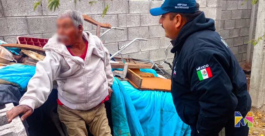 Resguardan en albergue de Meoqui a hombre y su mascota; continuará operativo de DSPM