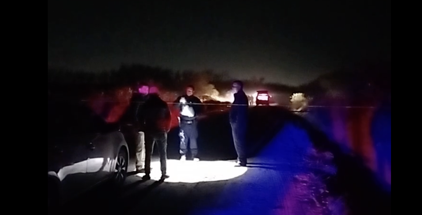 Ejecutado con tiro de gracia y un ratón en la boca; lo localizan en los límites de Delicias y Rosales