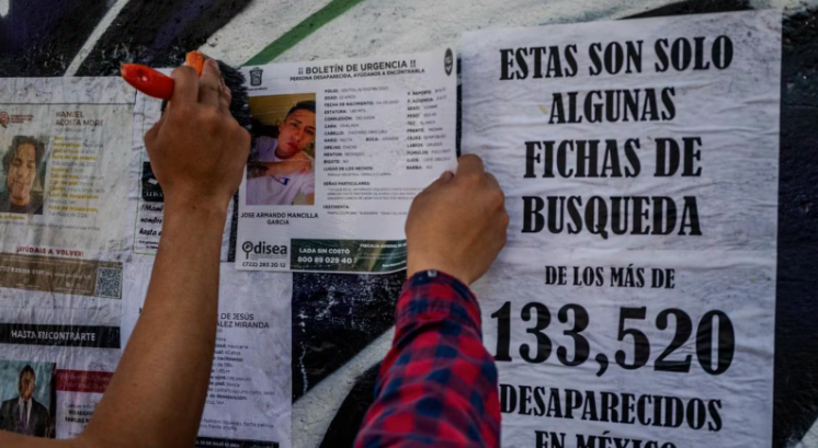 México se maquilla para el Mundial, pero 132 mil desaparecidos siguen sin respuesta