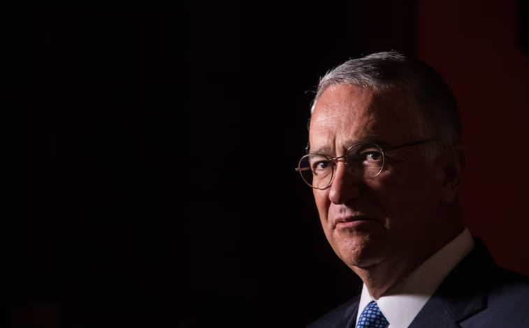 Salinas Pliego exige 400 mdd por campaña negra