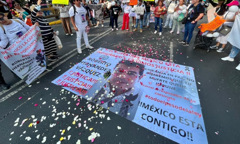Gaby “N” contactó a su familia y dijo que sigue escondida tras atropellar a un motociclista