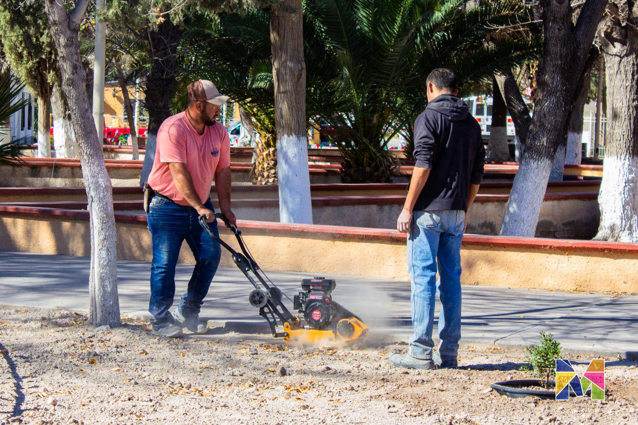 Ultiman detalles en rehabilitación de la Plaza de Nuevo San Lucas en Meoqui