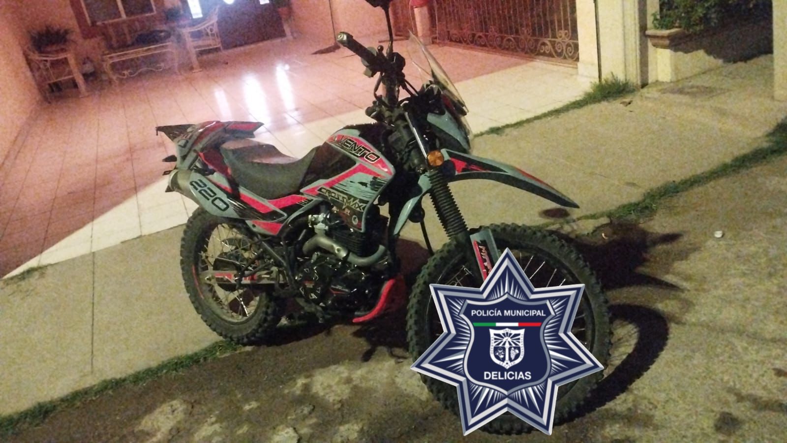 Huye sospechoso y deja abandonadas motocicletas vinculadas a robo en Delicias