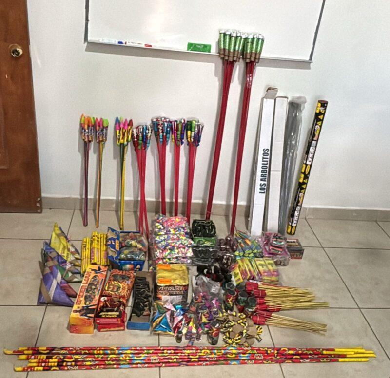 Decomisan 12 kilogramos de pirotecnia