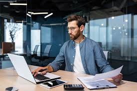 Ergonomía en el trabajo diario, cómo ajustar tu espacio para sentirte menos cansado