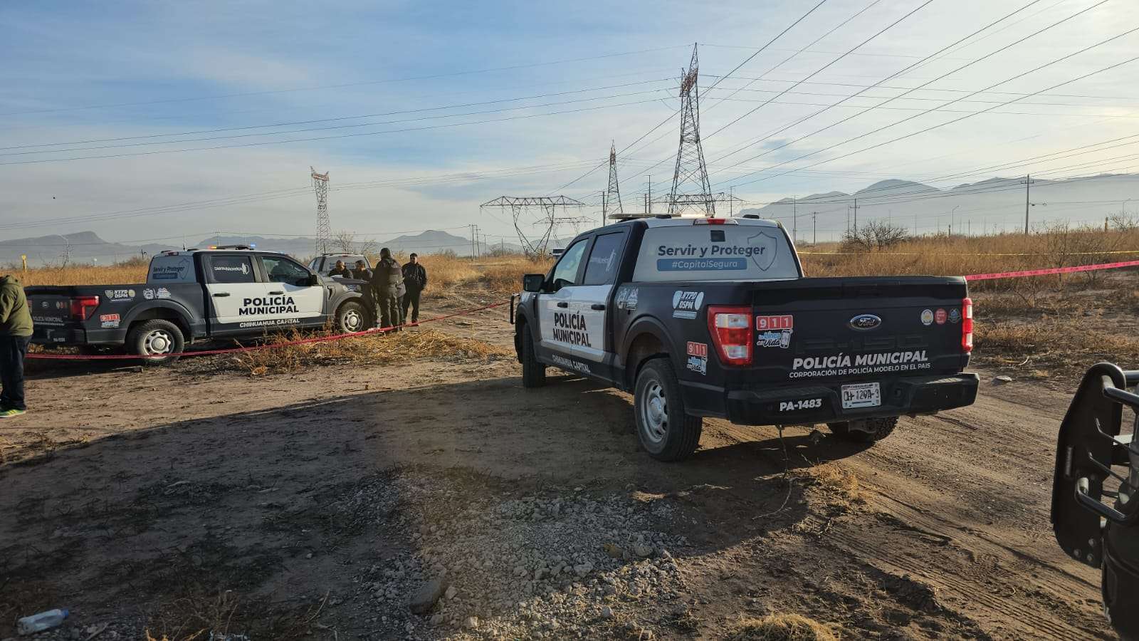 Localizan hombre calcinado en camino a un costado del rastro