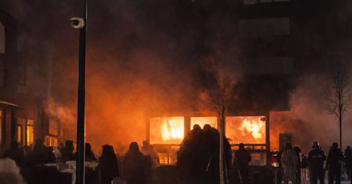 Celebraban Año Nuevo… el incendio dejó al menos 40 muertos y más de 100 heridos dentro de bar