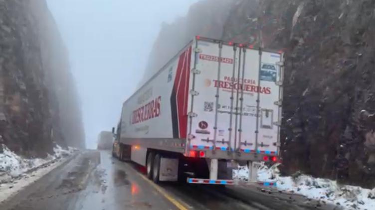 Libres de nieve carreteras en Chihuahua; no hay tramos cerrados