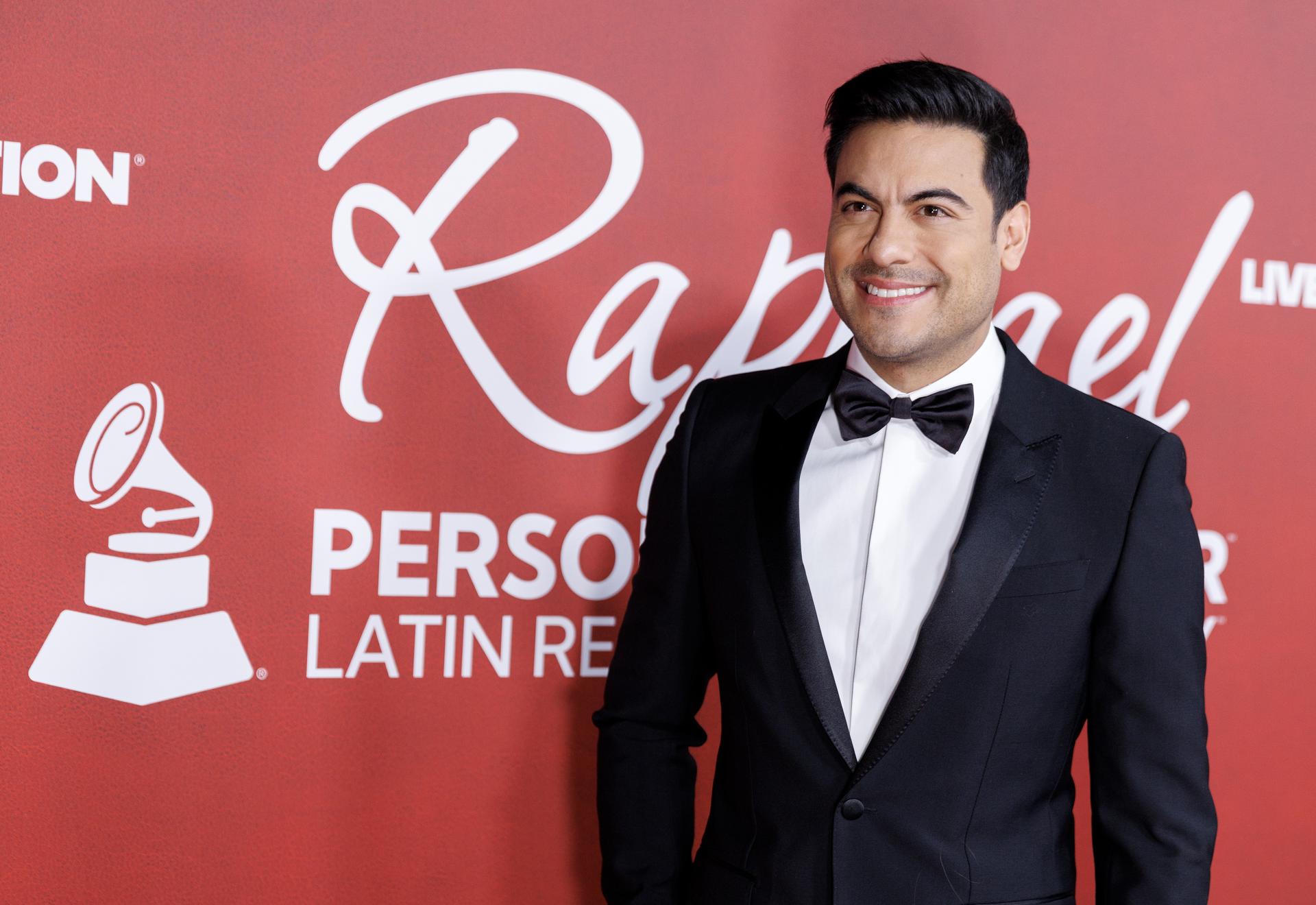 Carlos Rivera lanza ‘Sin despedida’ junto a Alejandro Fernández y adelanta su nuevo disco