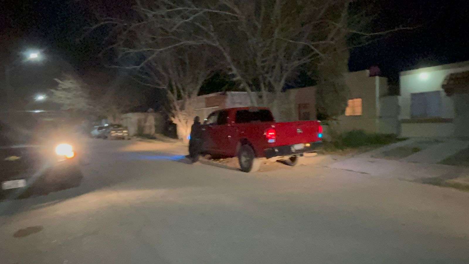 ???? ¡NOCHE DE TERROR! ???? Machetazos y balazos dejan a dos heridos tras violenta riña. ????