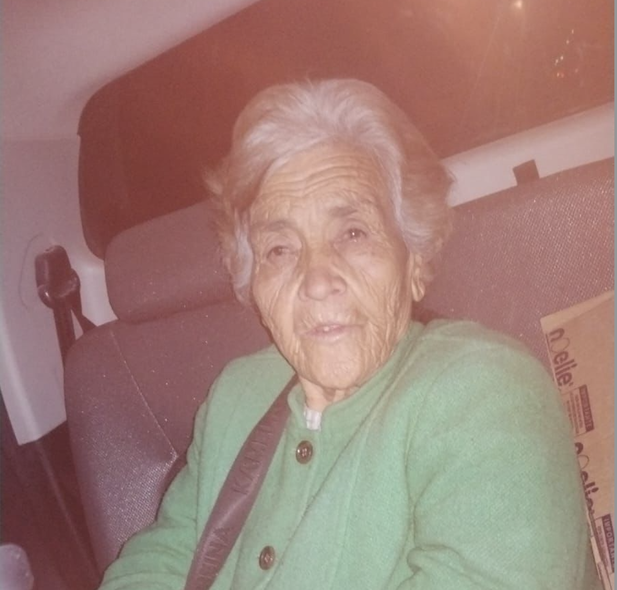 Solicitan apoyo ciudadano para localizar a familiares de mujer extraviada en Delicias