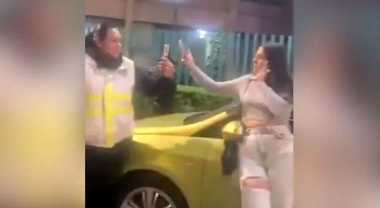 ‘Lady Cerda’ se disculpa tras acto de discriminación contra policía de CDMX