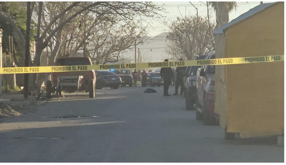 ???? ¡LO ACRIBILLAN EN LA CALLE! ???? Ejecutan a hombre de 5 balazos; vecinos reportan ráfagas esta mañana.