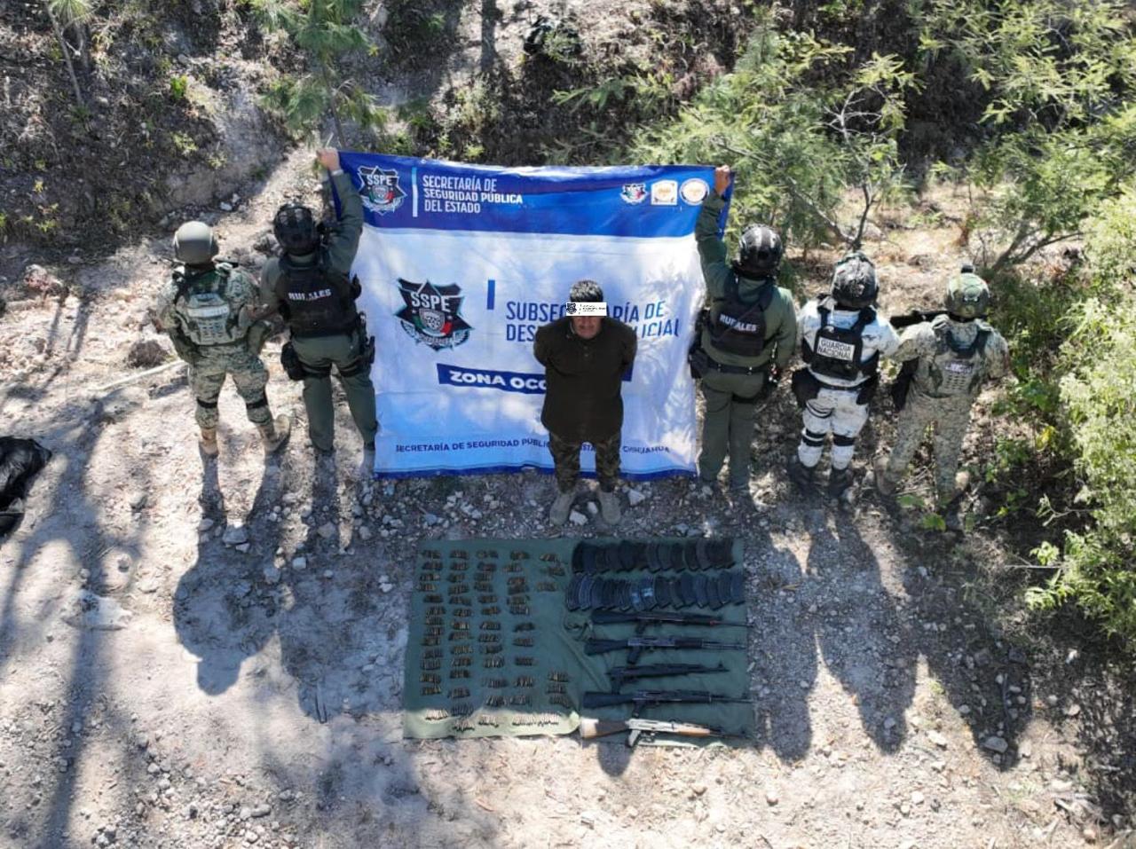 Arresta SSPE a sujeto en posesión de arsenal en el municipio de Moris