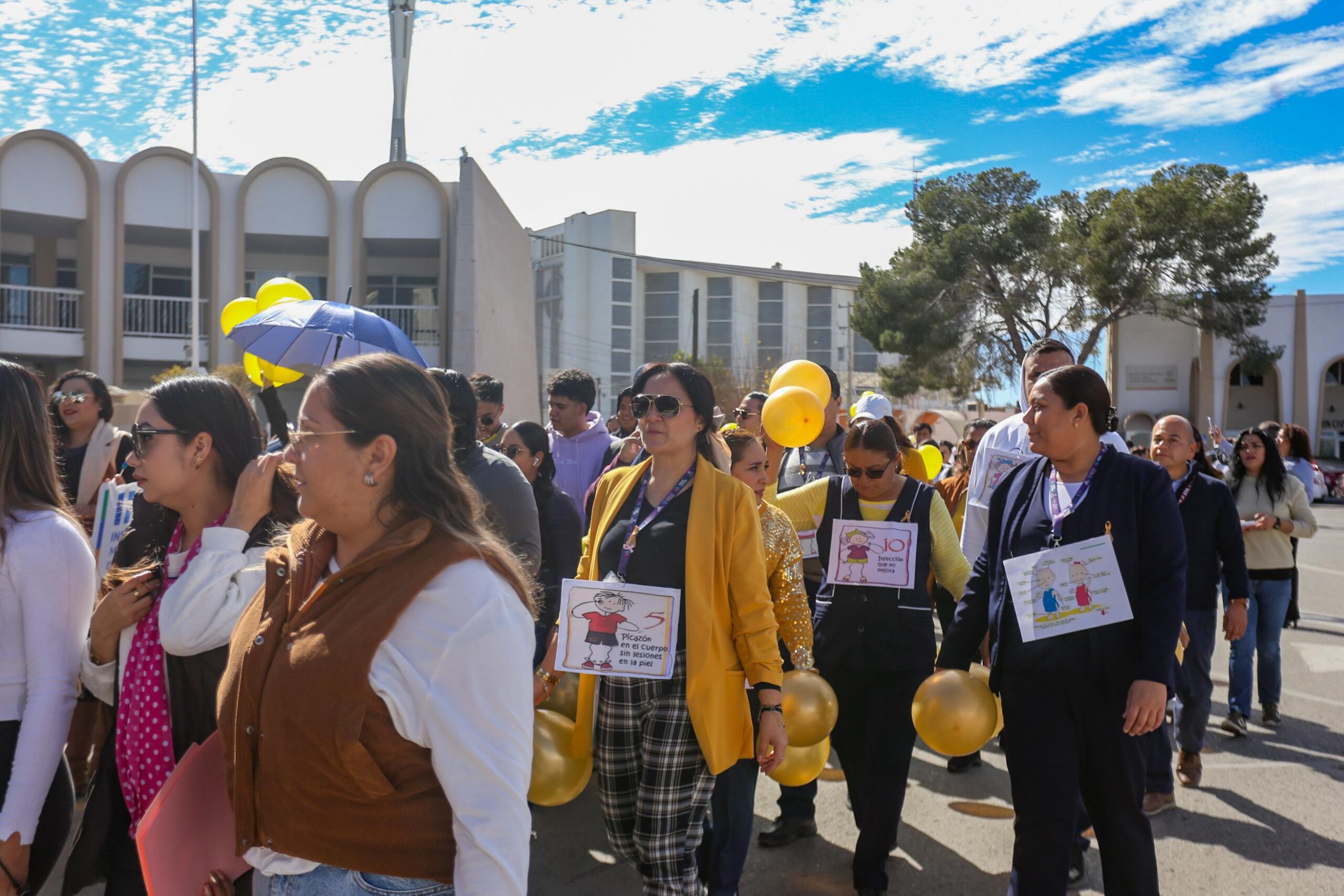 Caminan delicienses para concientizar de la lucha contra el cancer infantil