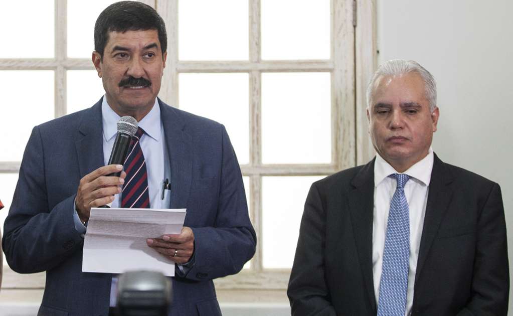 Ordenan reabrir caso de extorsión de Maclovio Murillo y El Meño