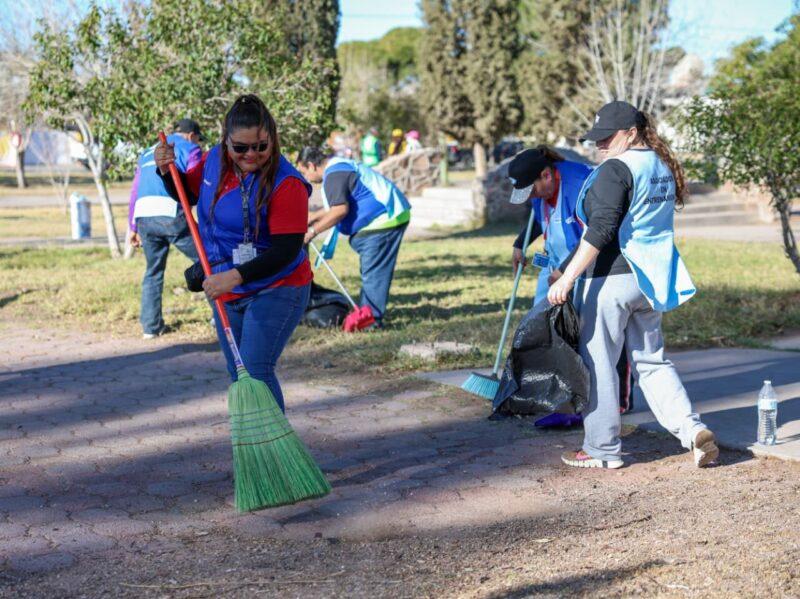 Rehabilitan Plaza del Ferrocarril