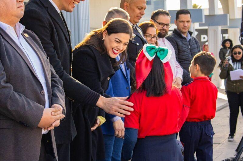 Más de 350 niños jurarán Bandera