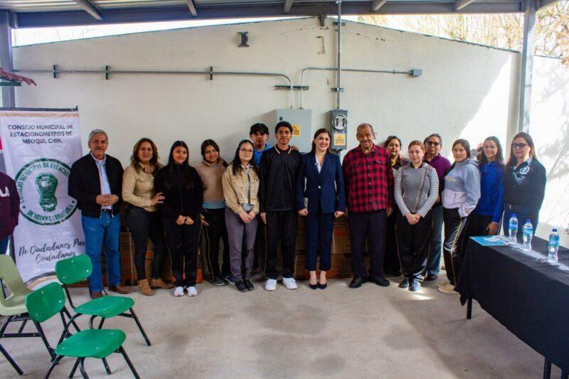 Entrega Estacionómetros Minisplits a Telebachillerato de Guadalupe Victoria