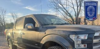 OPERATIVO TÀCTICO EN MEOQUI: Aseguran vehículo relacionado en investigación en la Zona Noroeste