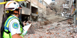 Un muerto, dos atrapados y 56 evacuados: el saldo del derrumbe en edificio