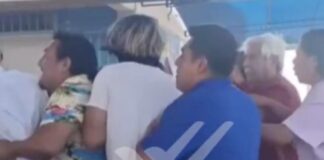 PELEA CAMPAL DE PADRES!! Se arruina festival de primavera en kínder